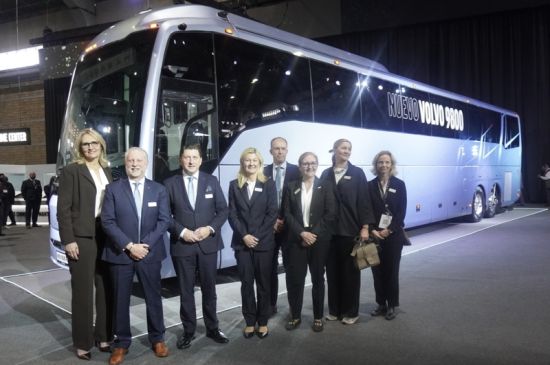 Volvo Buses exportará autobuses desde México a Europa y presenta el nuevo Volvo 9800